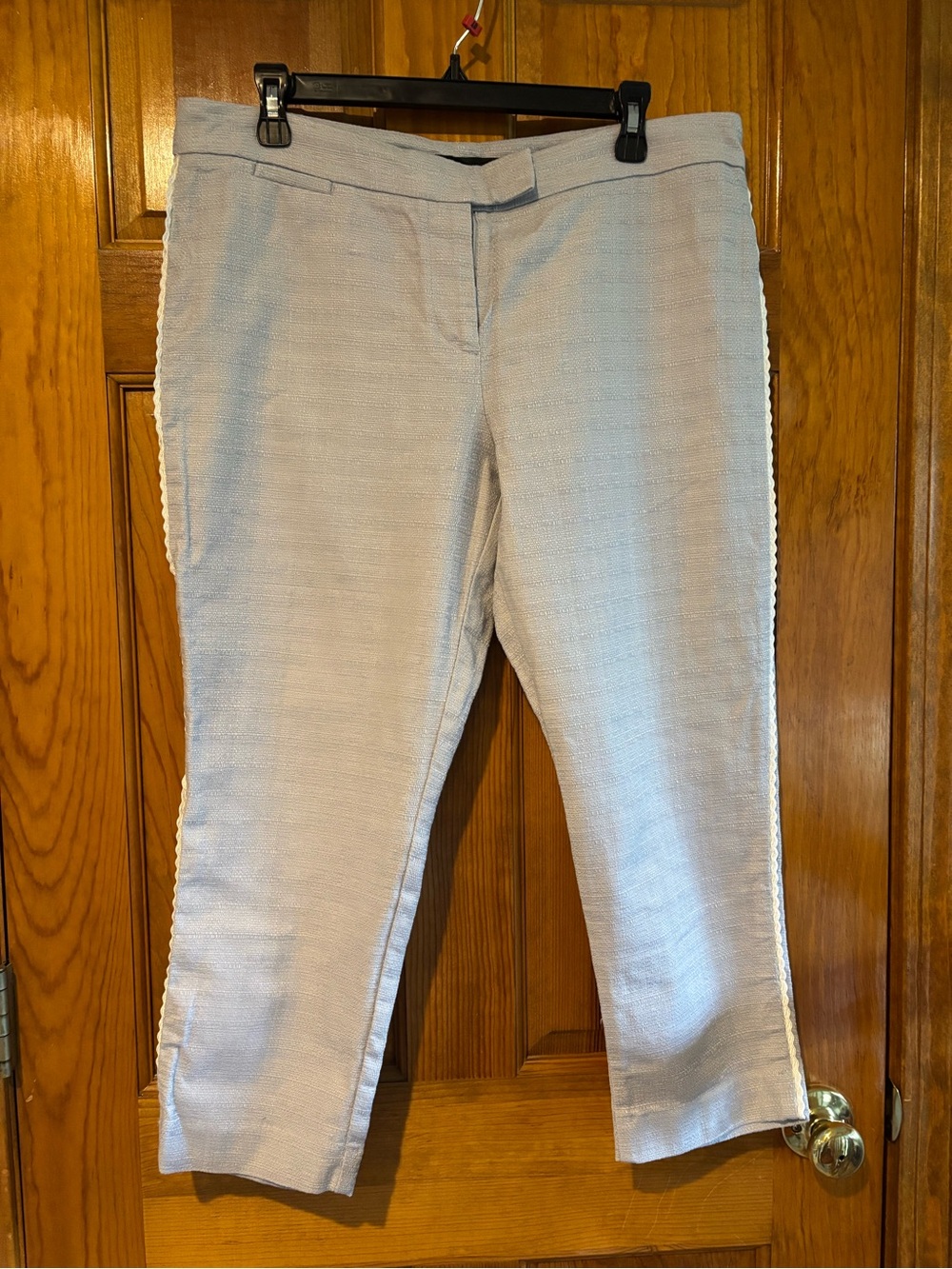 $10 Ann Taylor Light Blue Textured Ankle Trousers with scalloped lace outer seam